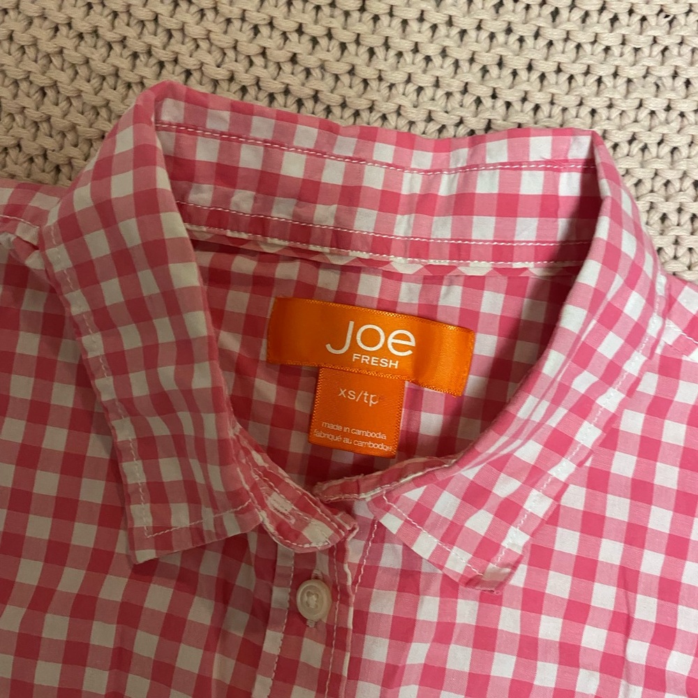 ✰ pink gingham button up ✰ - Picture 2 of 2